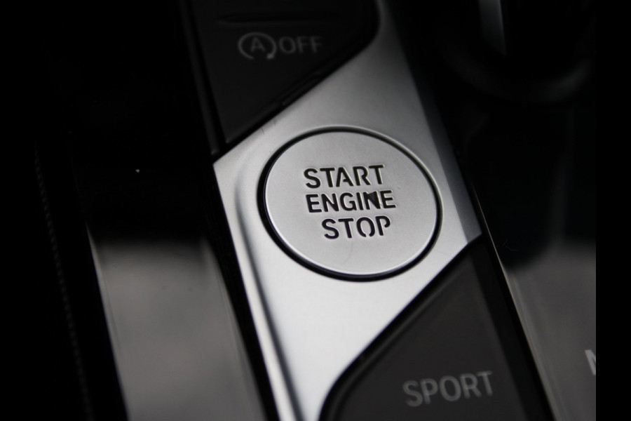 BMW 1-serie 118i CARPLAY I VIRTUAL I SFEERVERL. I CRUISE I LED I ST+STUUR VERWR. I PDC V+A I
