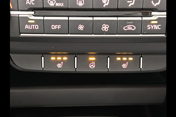 Kia Ceed Sportswagon 1.0 T-GDi DynamicLine | Carplay | Dealeronderhouden | Fabrieksgarantie | Trekhaak | Stoel/Stuur Verwarming |