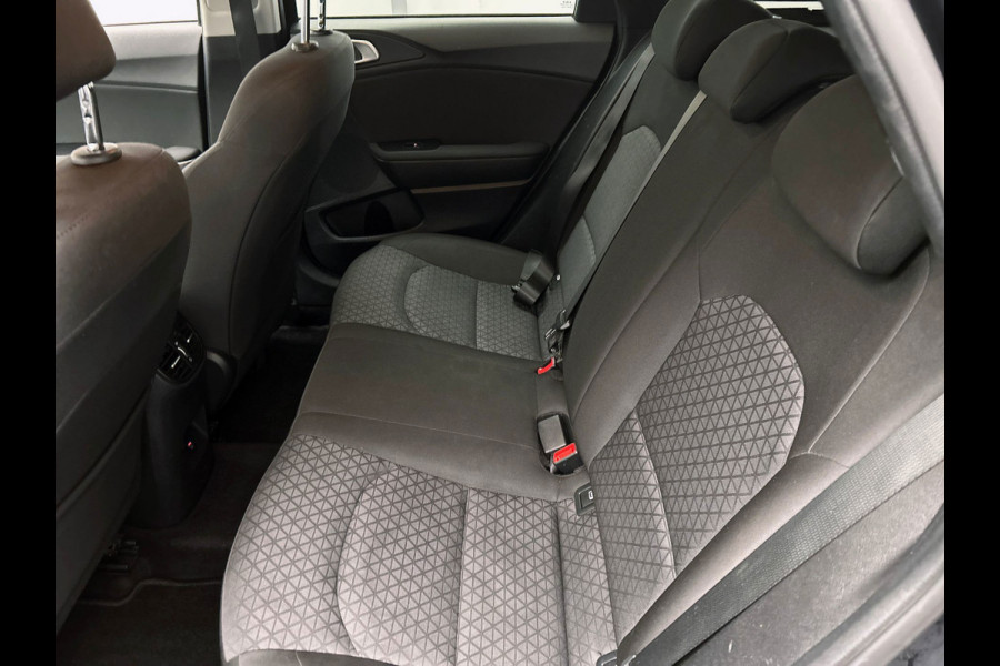 Kia Ceed Sportswagon 1.0 T-GDi DynamicLine | Carplay | Dealeronderhouden | Fabrieksgarantie | Trekhaak | Stoel/Stuur Verwarming |