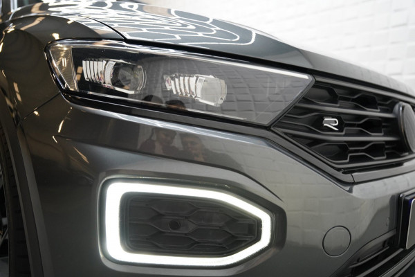 Volkswagen T-Roc 2.0 TSI 4Motion 3x R LINE PANO VIRTUAL ACC