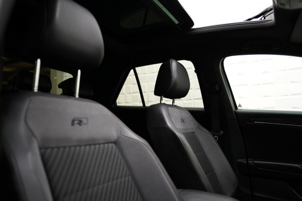 Volkswagen T-Roc 2.0 TSI 4Motion 3x R LINE PANO VIRTUAL ACC