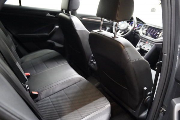 Volkswagen T-Roc 2.0 TSI 4Motion 3x R LINE PANO VIRTUAL ACC