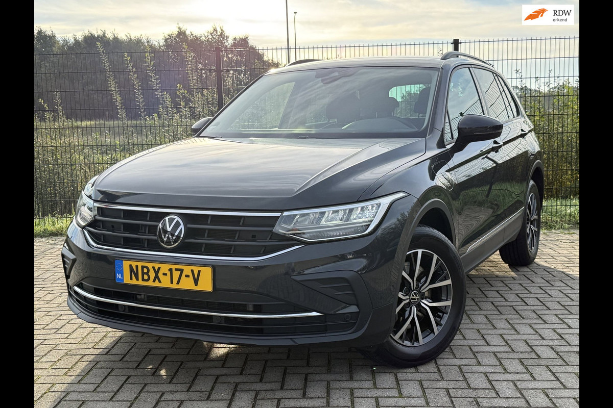 Volkswagen Tiguan 1.4 TSI eHybrid Life Business | Camera | PDC | Carplay | ACC |