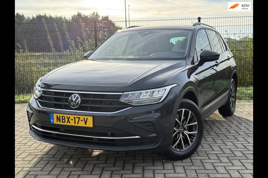 Volkswagen Tiguan 1.4 TSI eHybrid Life Business | Camera | PDC | Carplay | ACC |