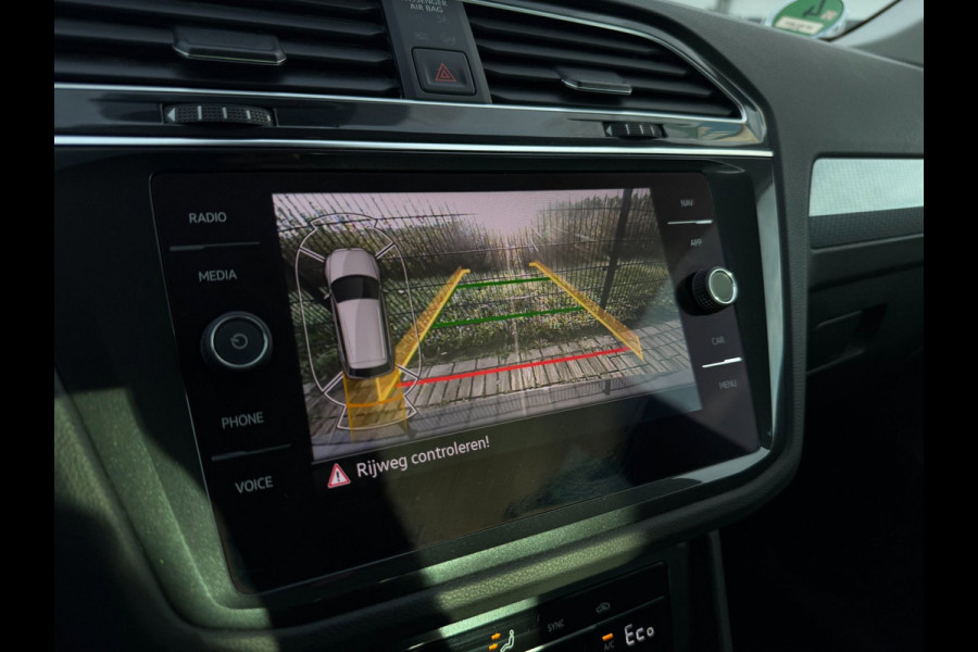 Volkswagen Tiguan 1.4 TSI eHybrid Life Business | Camera | PDC | Carplay | ACC |