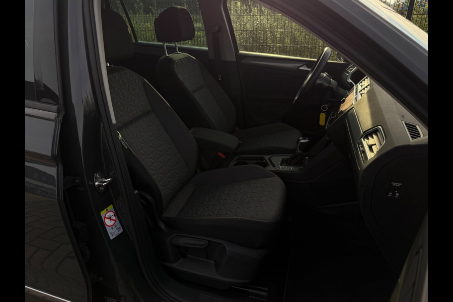 Volkswagen Tiguan 1.4 TSI eHybrid Life Business | Camera | PDC | Carplay | ACC |