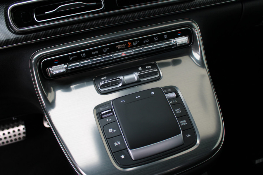 Mercedes-Benz V-Klasse 300d / Exclusive / AMG / DC / 4-Matic / Luchtvering / Elec Stoelen / Burmester / Vol Opties / NIEUWSTAAT.