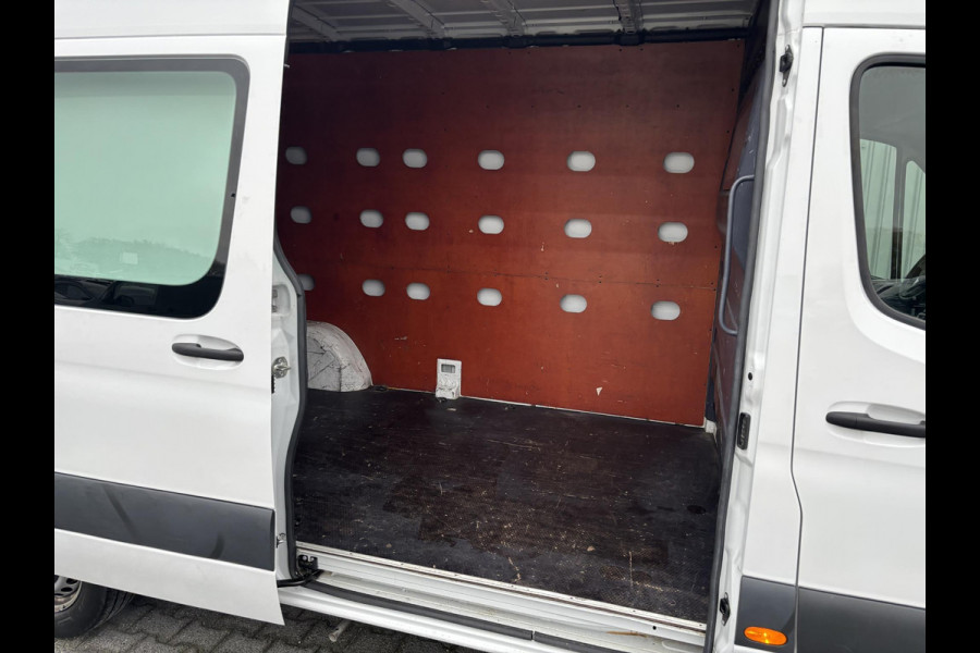 Mercedes-Benz Sprinter 211 1.9 CDI L2H2 FWD*ECC*CAMERA*3PERSOONS*TEL*
