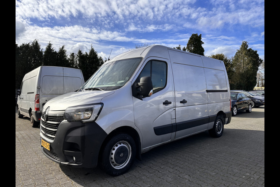 Renault Master T35 2.3 dCi 180 L2H2 Energy ( 3-Pers ) *REFRIGERATED VEHICLE | DOUBLE SLIDING DOORS | CAMERA | AIR CONDITIONING | BLIND SPOT MONITOR | CRUISE CONTROL | PARKING SENSORS | TOW BAR*
