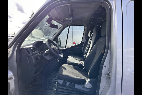 Renault Master T35 2.3 dCi 180 L2H2 Energy ( 3-Pers ) *REFRIGERATED VEHICLE | DOUBLE SLIDING DOORS | CAMERA | AIR CONDITIONING | BLIND SPOT MONITOR | CRUISE CONTROL | PARKING SENSORS | TOW BAR*