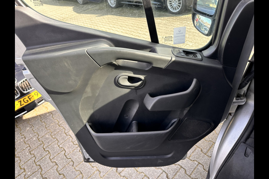 Renault Master T35 2.3 dCi 180 L2H2 Energy ( 3-Pers ) *REFRIGERATED VEHICLE | DOUBLE SLIDING DOORS | CAMERA | AIR CONDITIONING | BLIND SPOT MONITOR | CRUISE CONTROL | PARKING SENSORS | TOW BAR*