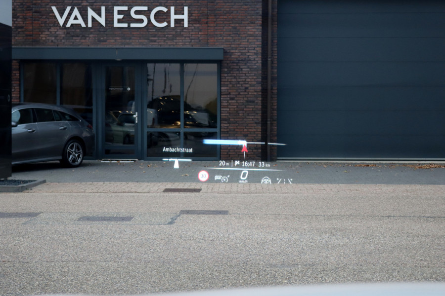 Mercedes-Benz S-Klasse AMG 63 S E Performance | 802pk | Keramisch | Manufaktur | Carbon  | Achterasbesturing | Kuitmassage | Stoelventilatie | Vlakkenverwarming | Burmester | Distronic+ | Entertainment Achter |