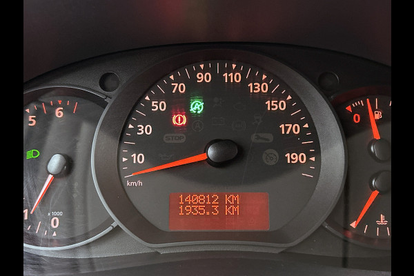 Renault Kangoo 1.5 DCi Euro 6 81PK Comfort / Schuifdeur+Raam / Trekhaak / Airco / Pdc./ Navigatie / Radio multimedia / Apk 01-2027