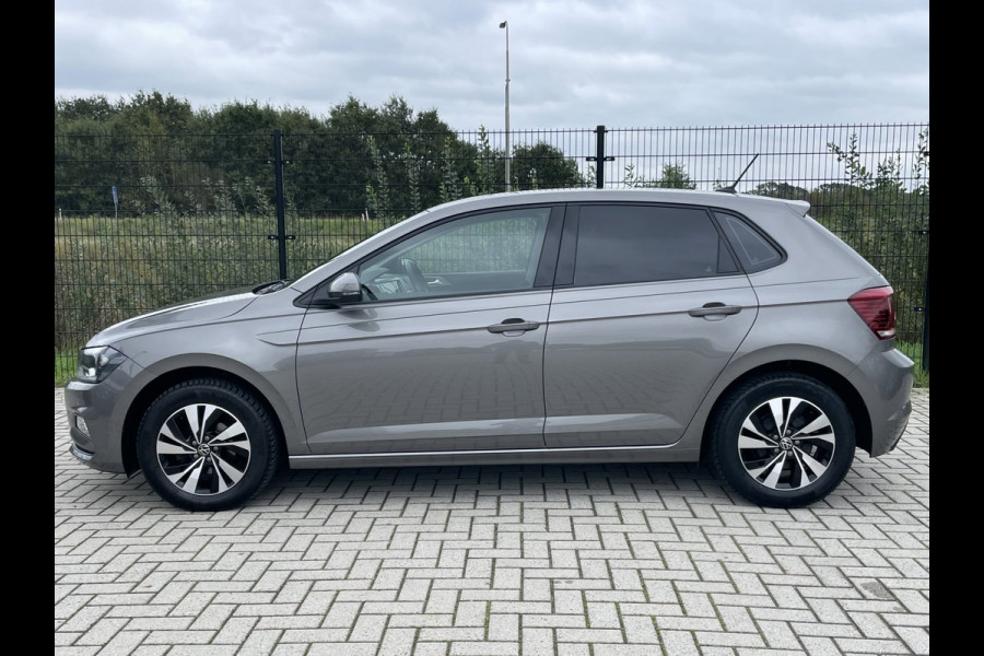 Volkswagen Polo 1.0 TSI Comfortline Business NAVI | CarPlay | Dealer onderhouden