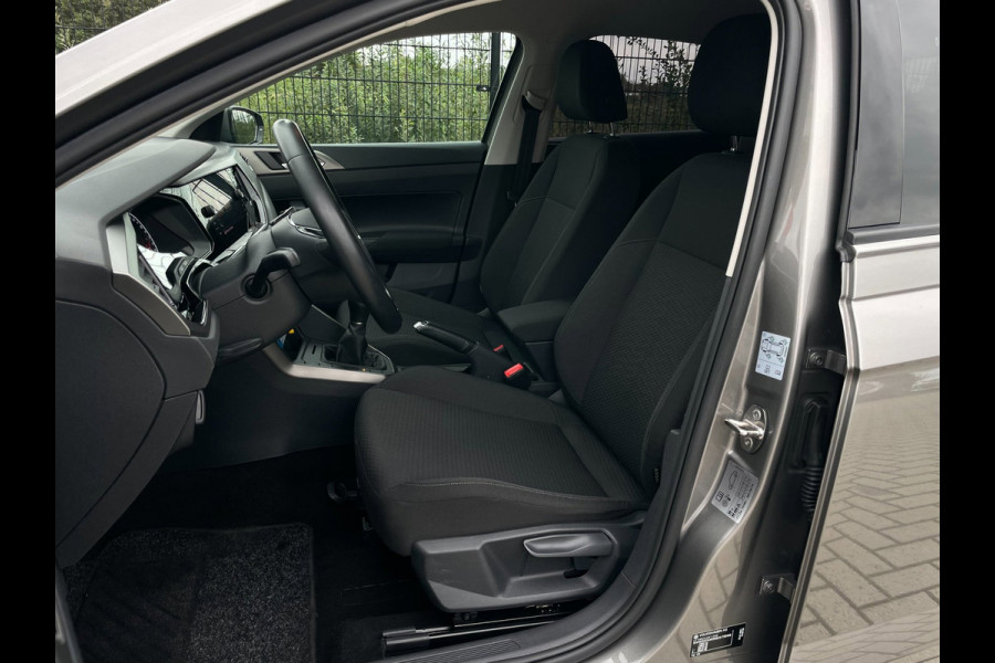 Volkswagen Polo 1.0 TSI Comfortline Business NAVI | CarPlay | Dealer onderhouden