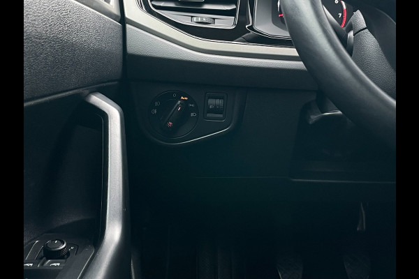 Volkswagen Polo 1.0 TSI Comfortline Business NAVI | CarPlay | Dealer onderhouden