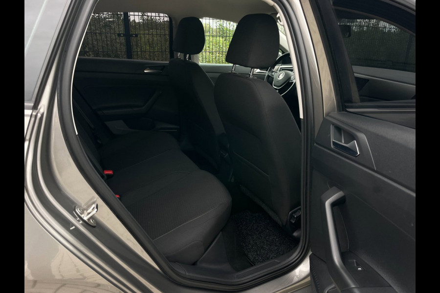 Volkswagen Polo 1.0 TSI Comfortline Business NAVI | CarPlay | Dealer onderhouden