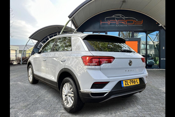Volkswagen T-Roc 1.0 TSI Style Adap Cruise Apple Carplay NL-Auto Rijklaarprijs!
