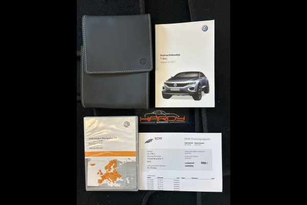 Volkswagen T-Roc 1.0 TSI Style Adap Cruise Apple Carplay NL-Auto Rijklaarprijs!