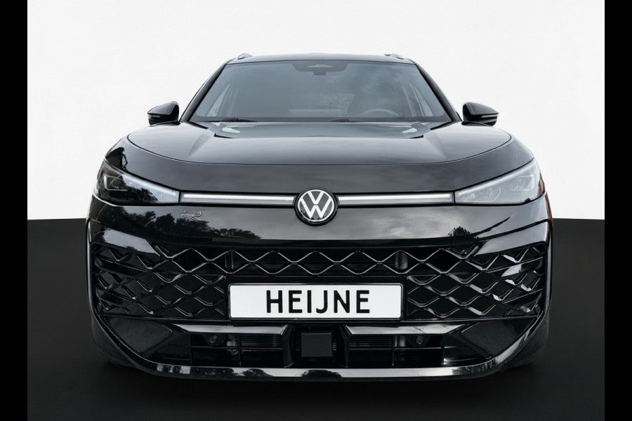 Volkswagen T-Roc 1.5 eTSI 150PK DSG R-LINE SPORT CAMERA/CARPLAY/IQ-LIGHT