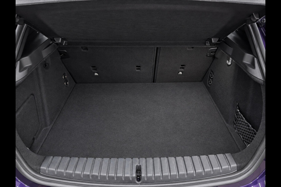 BMW 1-serie 120 M-SPORT NW-PRIJS 67DEURO PANO/ICONIC-GRILL/MASSAGE+M-STOELEN,H-UP/H&K/CAMERA-NAV///