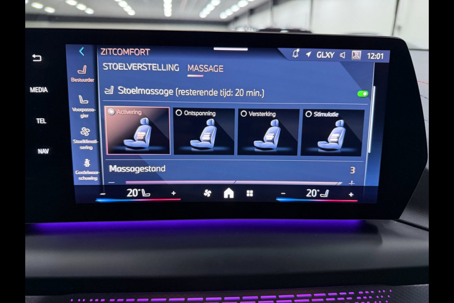 BMW 1-serie 120 M-SPORT NW-PRIJS 67DEURO PANO/ICONIC-GRILL/MASSAGE+M-STOELEN,H-UP/H&K/CAMERA-NAV///