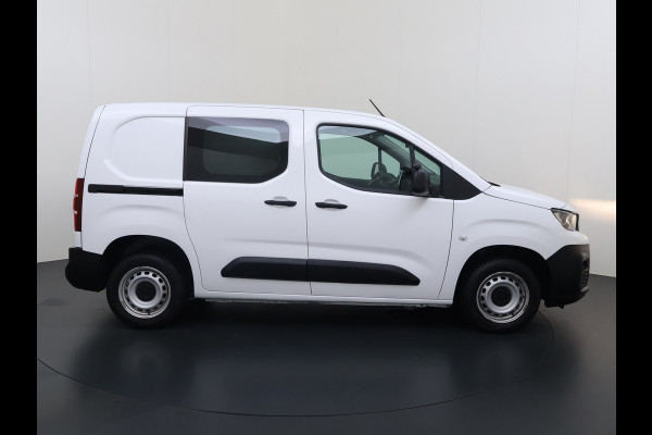 Peugeot Partner 1.2 PureTech BENZINE Premium Airco, Cruise Control, EX Lease