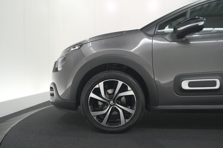 Citroën C3 PureTech 82 Max | Trekhaak | Keyless | Camera | Parkeersensoren | Navigatie | Stoelverwarming