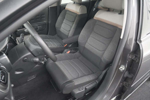 Citroën C3 PureTech 82 Max | Trekhaak | Keyless | Camera | Parkeersensoren | Navigatie | Stoelverwarming