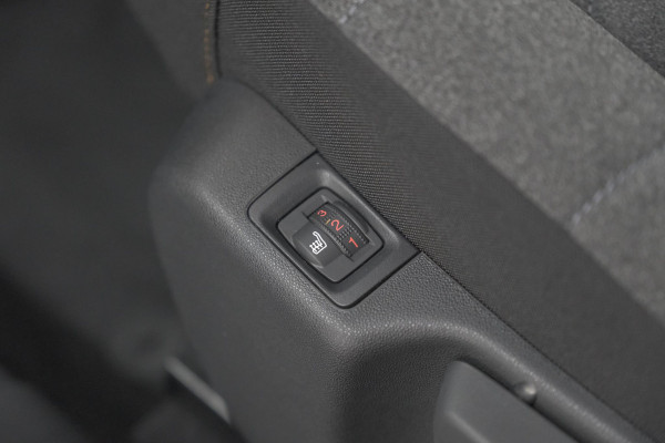 Citroën C3 PureTech 82 Max | Trekhaak | Keyless | Camera | Parkeersensoren | Navigatie | Stoelverwarming