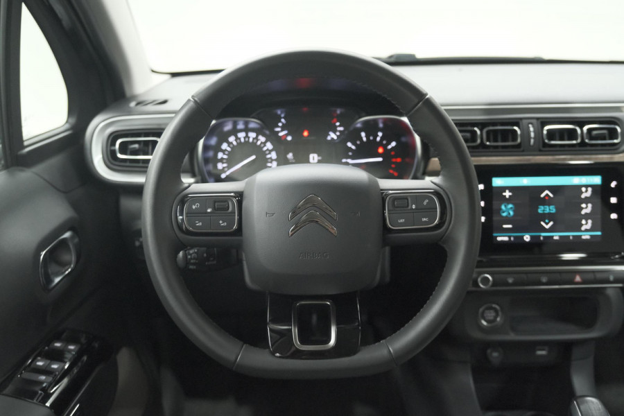Citroën C3 PureTech 82 Max | Trekhaak | Keyless | Camera | Parkeersensoren | Navigatie | Stoelverwarming