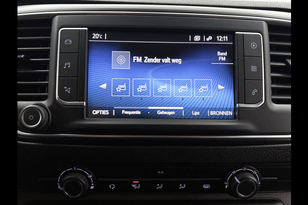 Toyota PROACE Electric Compact SOH 92% / 3Pers. / Pdc+Camera / Navigatie/ Airco / Cruise-ctr. / Apk 11-2027