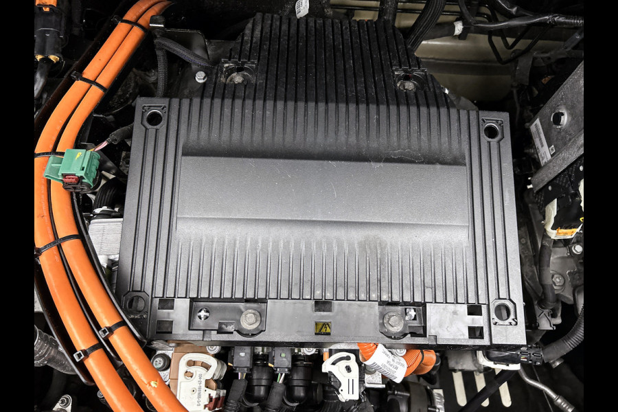 Toyota PROACE Electric Compact SOH 92% / 3Pers. / Pdc+Camera / Navigatie/ Airco / Cruise-ctr. / Apk 11-2027
