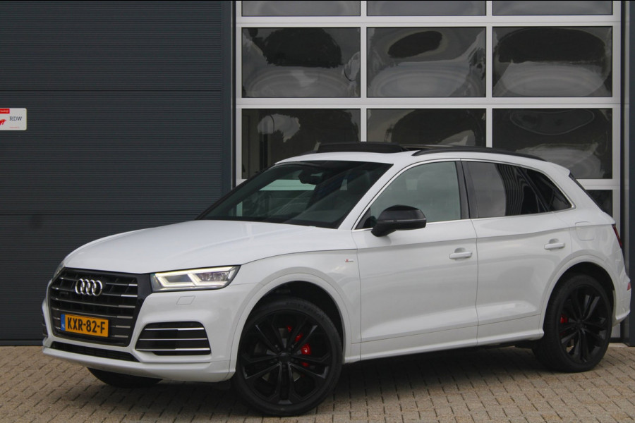 Audi Q5 55 TFSI e 367pk Quattro Competition | Pano | 21'' | Camera