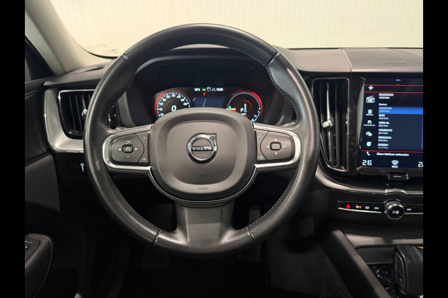 Volvo XC60 2.0 T8 Twin Engine Momentum AWD | PANO | CAMERA | HARMAN KARDON | LEDER