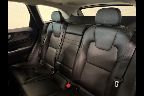 Volvo XC60 2.0 T8 Twin Engine Momentum AWD | PANO | CAMERA | HARMAN KARDON | LEDER
