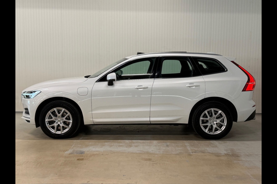 Volvo XC60 2.0 T8 Twin Engine Momentum AWD | PANO | CAMERA | HARMAN KARDON | LEDER