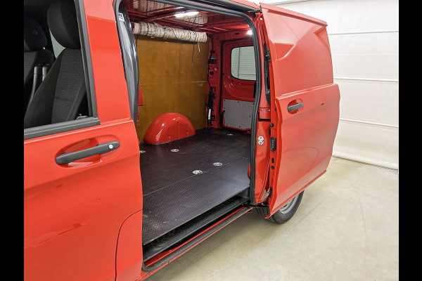 Mercedes-Benz Vito 114 CDI Automaat 136PK / Euro 6 / 2x Schuifdeur / Airco-ecc./ Pdc+Camera / Cruise-ctr. / Trekhaak / Apk nieuw