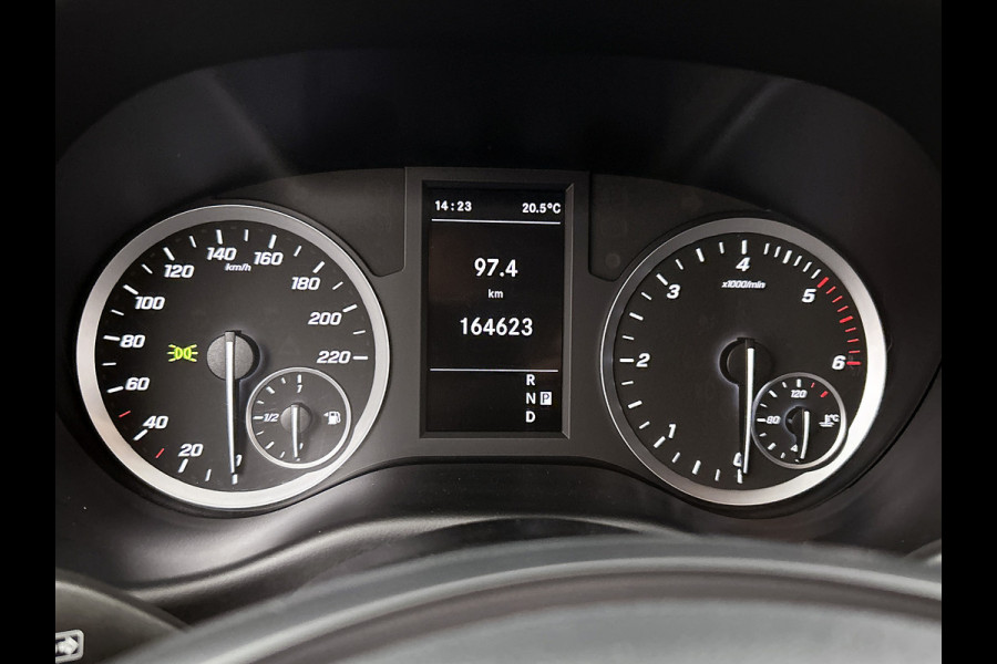 Mercedes-Benz Vito 114 CDI Automaat 136PK / Euro 6 / 2x Schuifdeur / Airco-ecc./ Pdc+Camera / Cruise-ctr. / Trekhaak / Apk nieuw