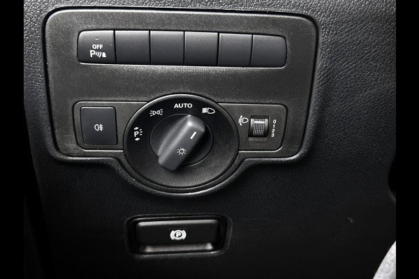 Mercedes-Benz Vito 114 CDI Automaat 136PK / Euro 6 / 2x Schuifdeur / Airco-ecc./ Pdc+Camera / Cruise-ctr. / Trekhaak / Apk nieuw