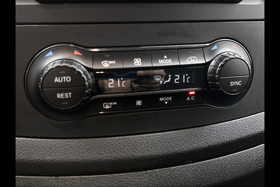 Mercedes-Benz Vito 114 CDI Automaat 136PK / Euro 6 / 2x Schuifdeur / Airco-ecc./ Pdc+Camera / Cruise-ctr. / Trekhaak / Apk nieuw