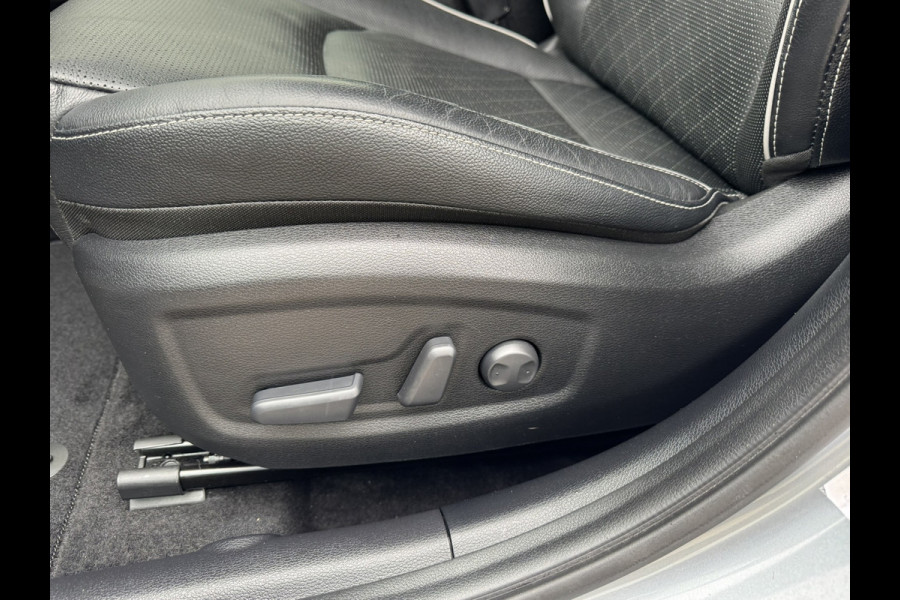 Kia ProCeed 1.5 T-GDi GT-Line Automaat Stoelkoeling + Verwarming Stuurverw. Achterb.Verw Adaptive Cruise Carplay Camera PDC V + A