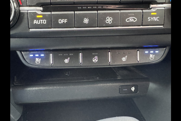 Kia ProCeed 1.5 T-GDi GT-Line Automaat Stoelkoeling + Verwarming Stuurverw. Achterb.Verw Adaptive Cruise Carplay Camera PDC V + A