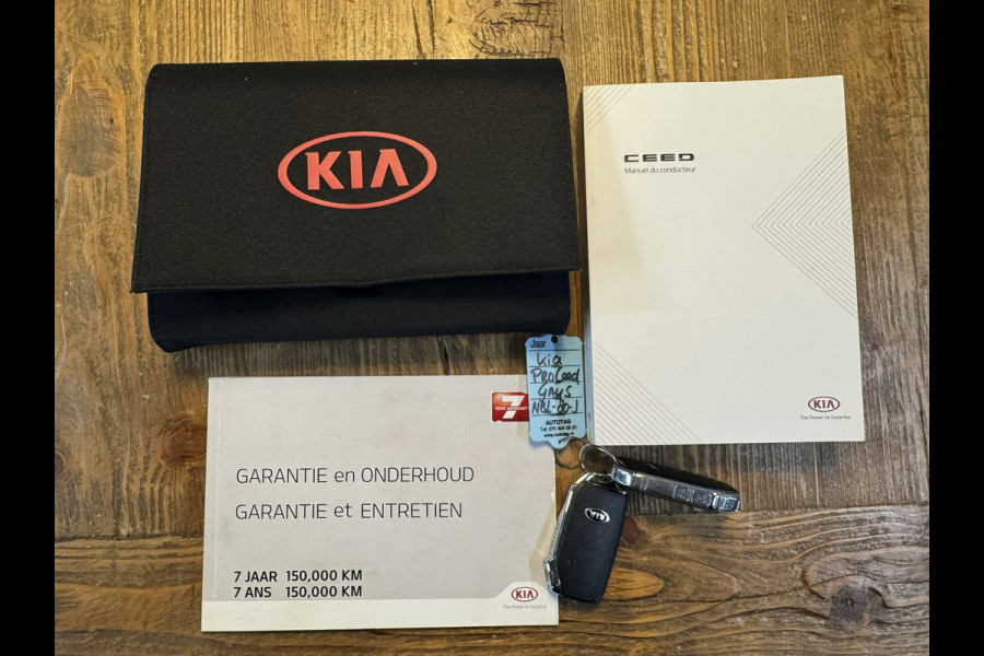 Kia ProCeed 1.5 T-GDi GT-Line Automaat Stoelkoeling + Verwarming Stuurverw. Achterb.Verw Adaptive Cruise Carplay Camera PDC V + A