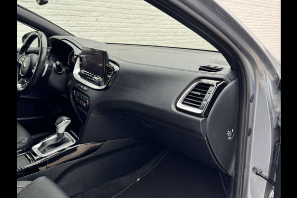 Kia ProCeed 1.5 T-GDi GT-Line Automaat Stoelkoeling + Verwarming Stuurverw. Achterb.Verw Adaptive Cruise Carplay Camera PDC V + A