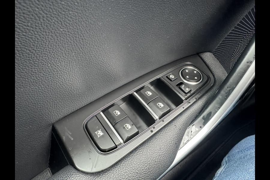 Kia ProCeed 1.5 T-GDi GT-Line Automaat Stoelkoeling + Verwarming Stuurverw. Achterb.Verw Adaptive Cruise Carplay Camera PDC V + A