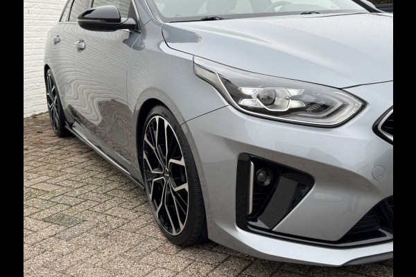 Kia ProCeed 1.5 T-GDi GT-Line Automaat Stoelkoeling + Verwarming Stuurverw. Achterb.Verw Adaptive Cruise Carplay Camera PDC V + A
