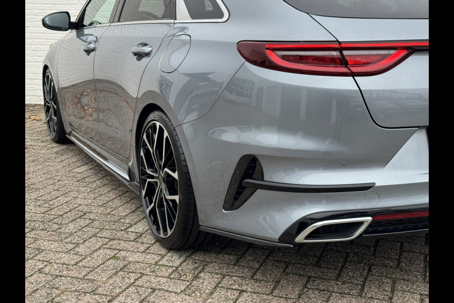 Kia ProCeed 1.5 T-GDi GT-Line Automaat Stoelkoeling + Verwarming Stuurverw. Achterb.Verw Adaptive Cruise Carplay Camera PDC V + A