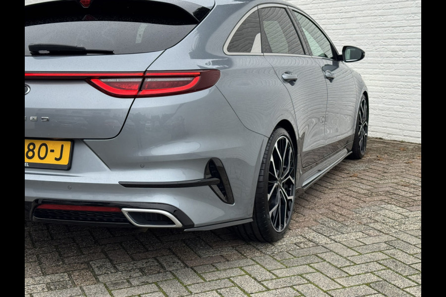 Kia ProCeed 1.5 T-GDi GT-Line Automaat Stoelkoeling + Verwarming Stuurverw. Achterb.Verw Adaptive Cruise Carplay Camera PDC V + A