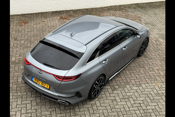 Kia ProCeed 1.5 T-GDi GT-Line Automaat Stoelkoeling + Verwarming Stuurverw. Achterb.Verw Adaptive Cruise Carplay Camera PDC V + A